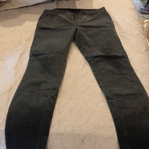 Ann Taylor The Skinny Modern pant